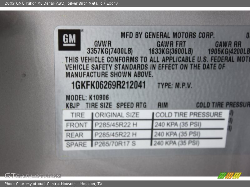 Silver Birch Metallic / Ebony 2009 GMC Yukon XL Denali AWD