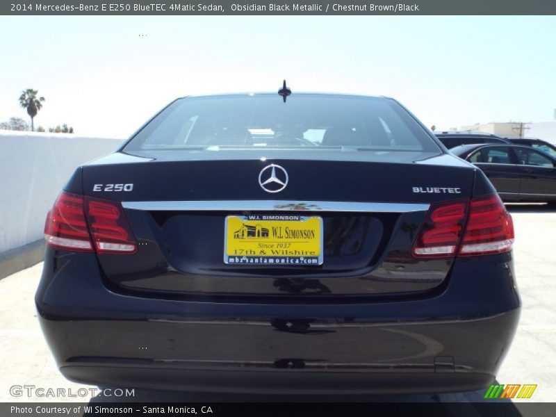 Obsidian Black Metallic / Chestnut Brown/Black 2014 Mercedes-Benz E E250 BlueTEC 4Matic Sedan