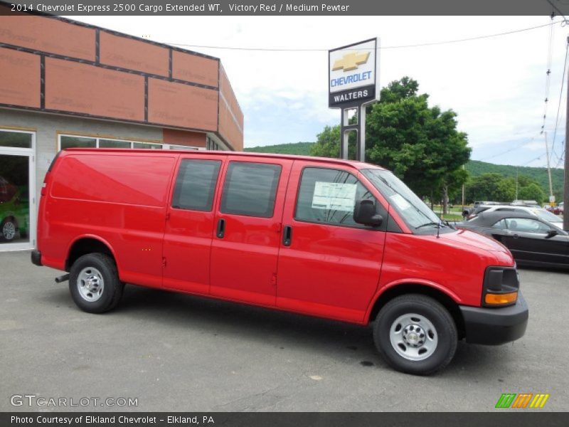 Victory Red / Medium Pewter 2014 Chevrolet Express 2500 Cargo Extended WT