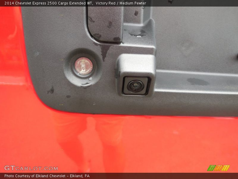 Victory Red / Medium Pewter 2014 Chevrolet Express 2500 Cargo Extended WT