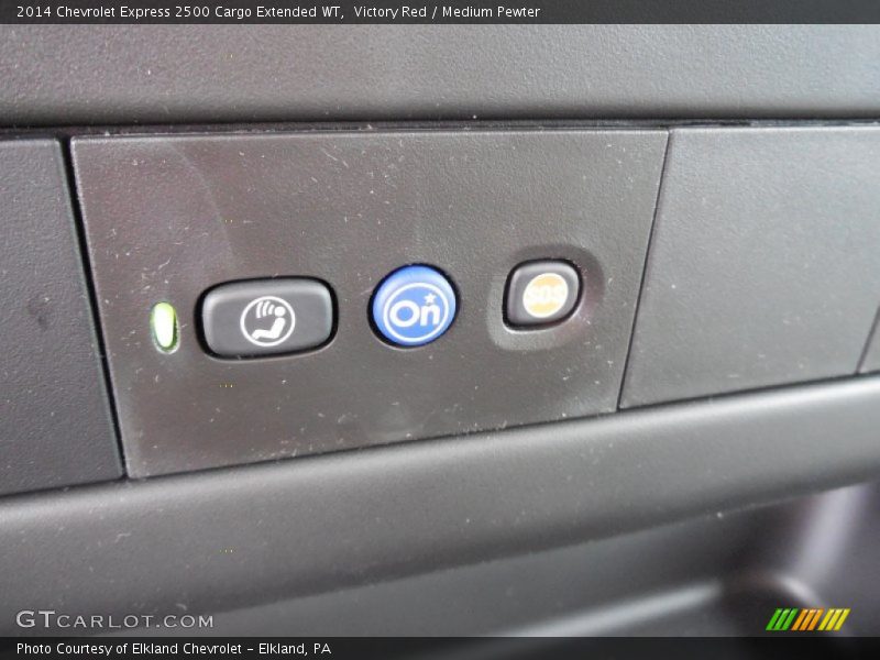 Victory Red / Medium Pewter 2014 Chevrolet Express 2500 Cargo Extended WT