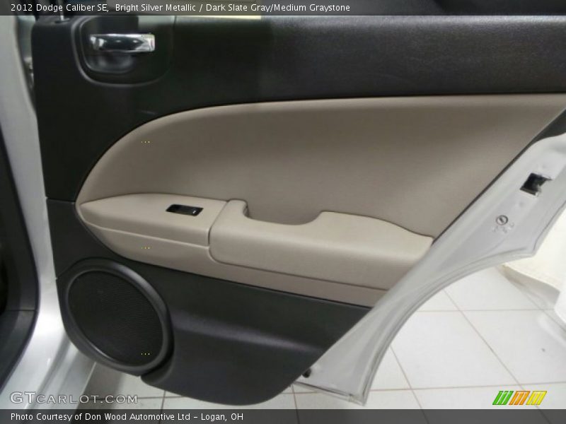Bright Silver Metallic / Dark Slate Gray/Medium Graystone 2012 Dodge Caliber SE