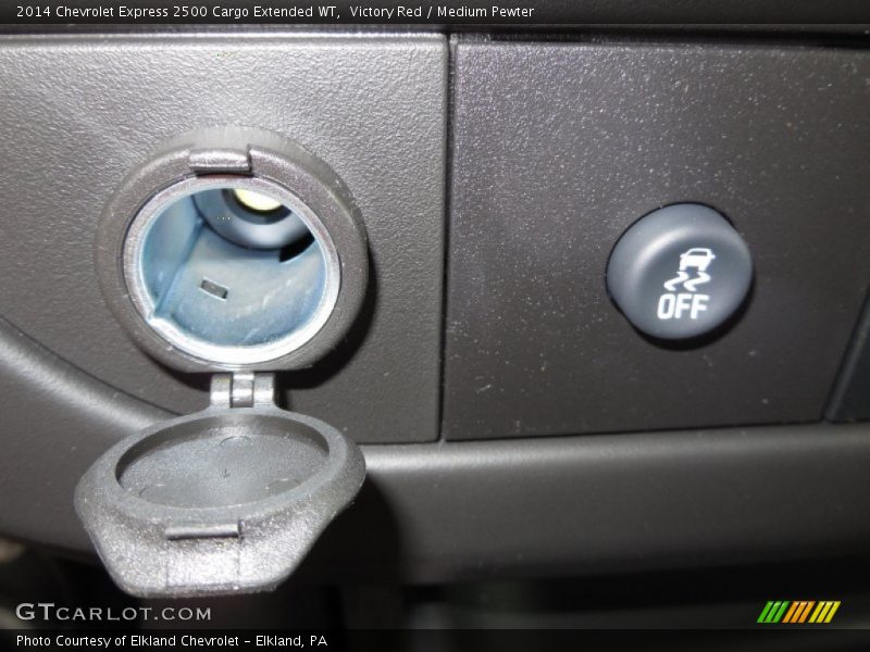 Victory Red / Medium Pewter 2014 Chevrolet Express 2500 Cargo Extended WT