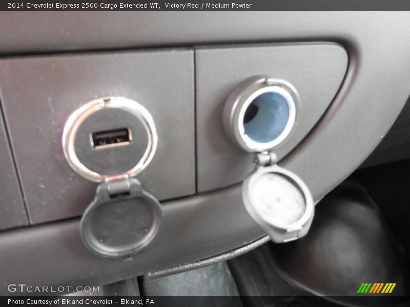 Victory Red / Medium Pewter 2014 Chevrolet Express 2500 Cargo Extended WT