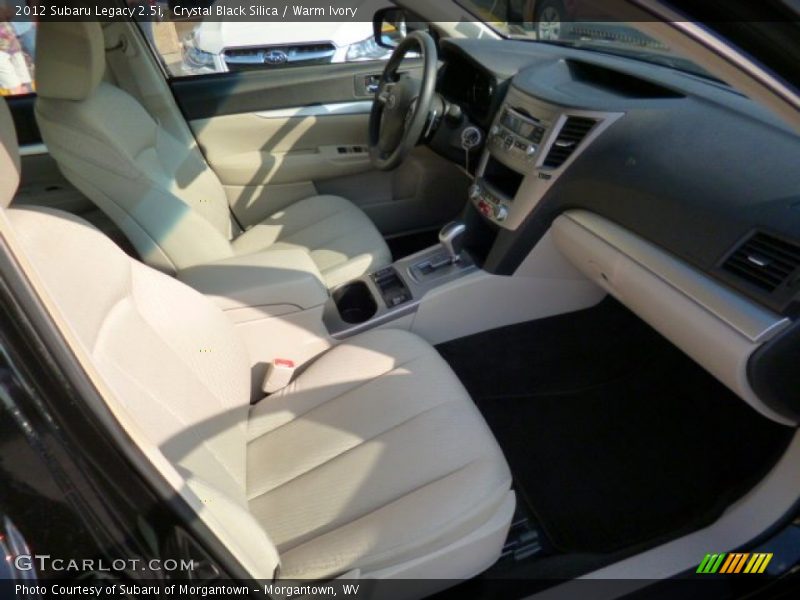 Crystal Black Silica / Warm Ivory 2012 Subaru Legacy 2.5i