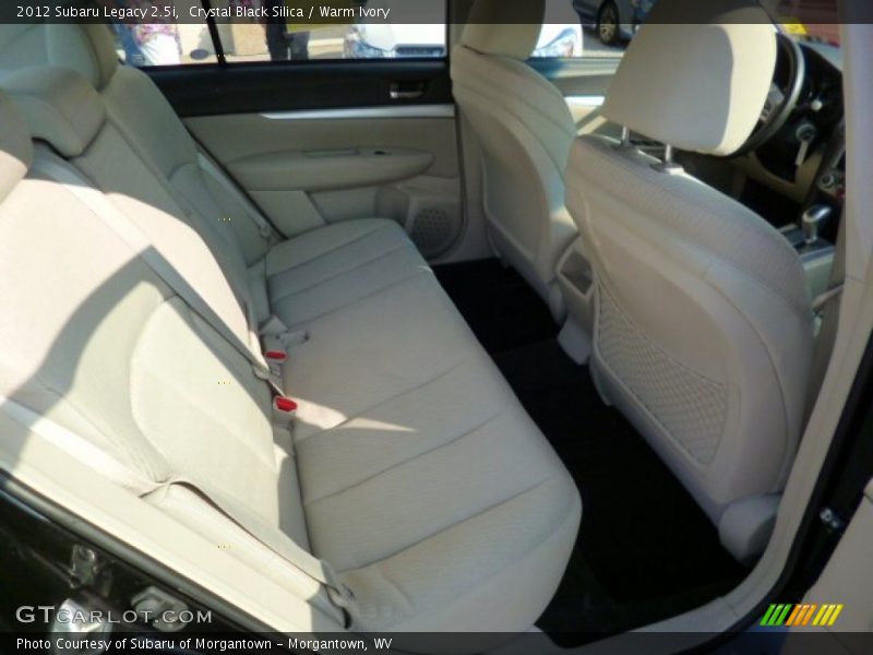 Crystal Black Silica / Warm Ivory 2012 Subaru Legacy 2.5i
