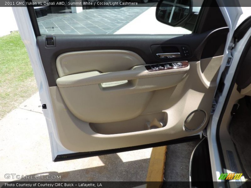 Summit White / Cocoa/Light Cashmere 2011 GMC Yukon XL Denali AWD