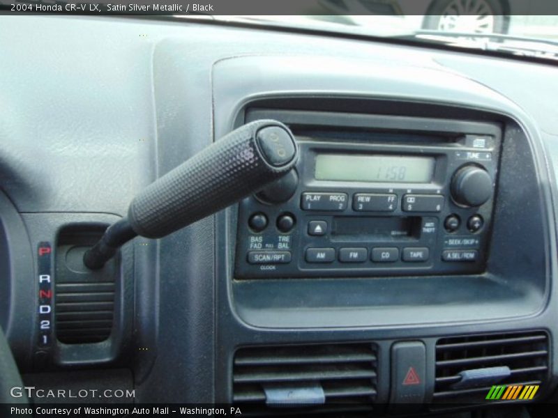Satin Silver Metallic / Black 2004 Honda CR-V LX