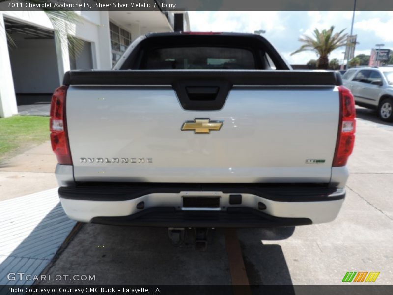 Sheer Silver Metallic / Ebony 2011 Chevrolet Avalanche LS
