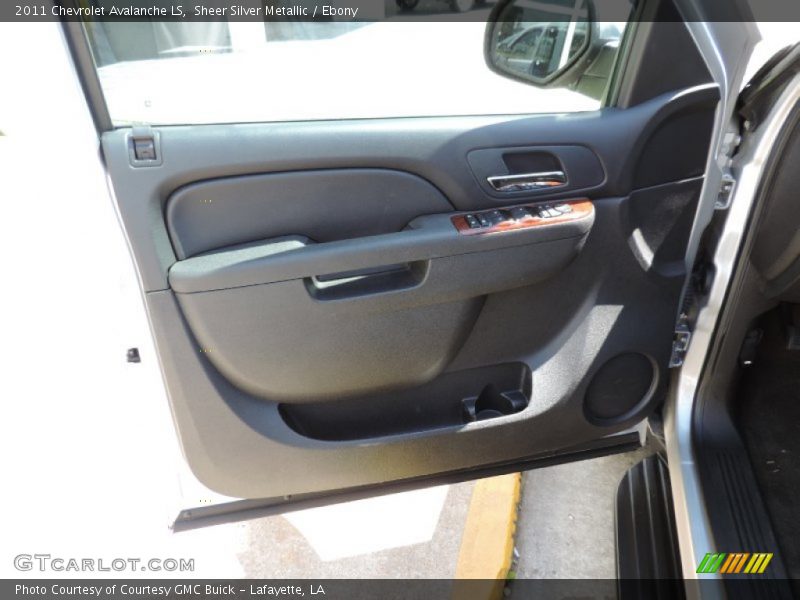 Sheer Silver Metallic / Ebony 2011 Chevrolet Avalanche LS