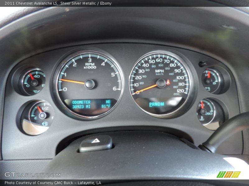 Sheer Silver Metallic / Ebony 2011 Chevrolet Avalanche LS