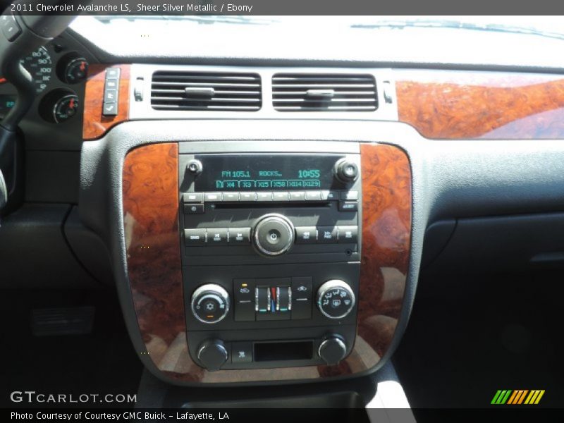 Sheer Silver Metallic / Ebony 2011 Chevrolet Avalanche LS
