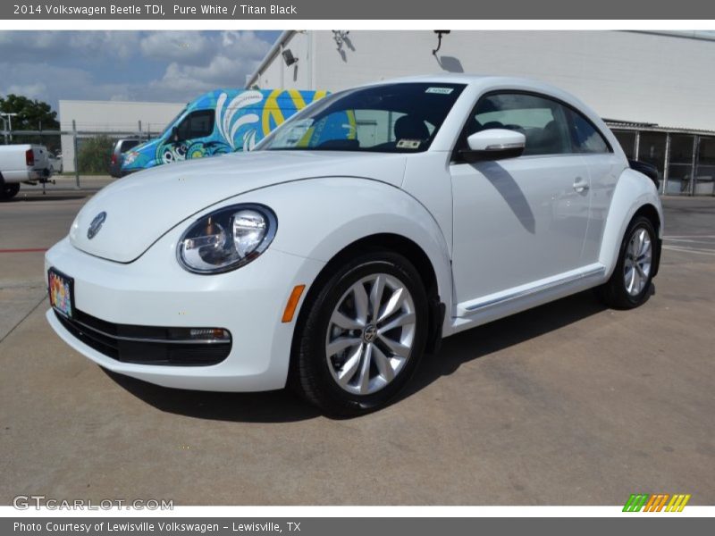 Pure White / Titan Black 2014 Volkswagen Beetle TDI
