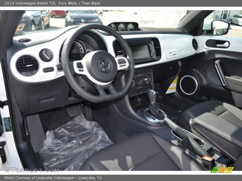 Pure White / Titan Black 2014 Volkswagen Beetle TDI