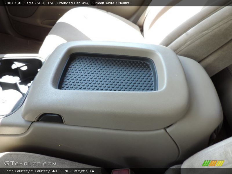 Summit White / Neutral 2004 GMC Sierra 2500HD SLE Extended Cab 4x4