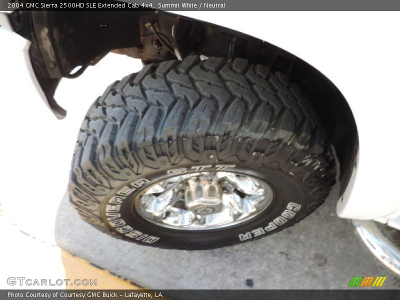 Summit White / Neutral 2004 GMC Sierra 2500HD SLE Extended Cab 4x4