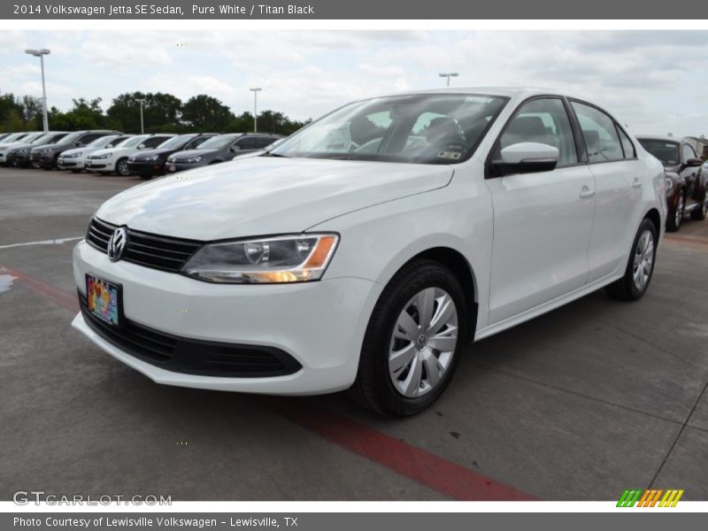 Pure White / Titan Black 2014 Volkswagen Jetta SE Sedan