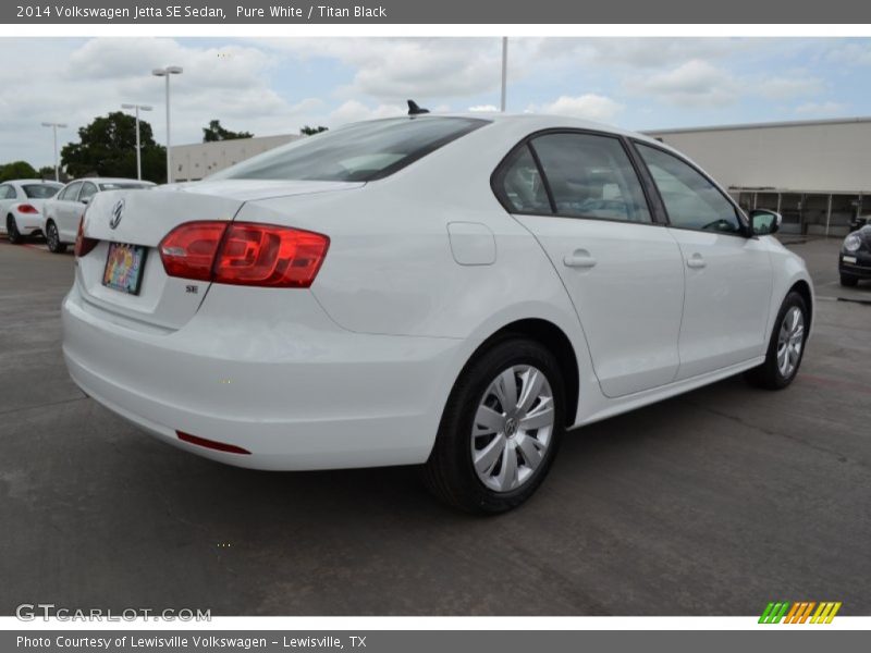 Pure White / Titan Black 2014 Volkswagen Jetta SE Sedan