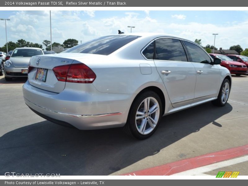 Reflex Silver Metallic / Titan Black 2014 Volkswagen Passat TDI SE