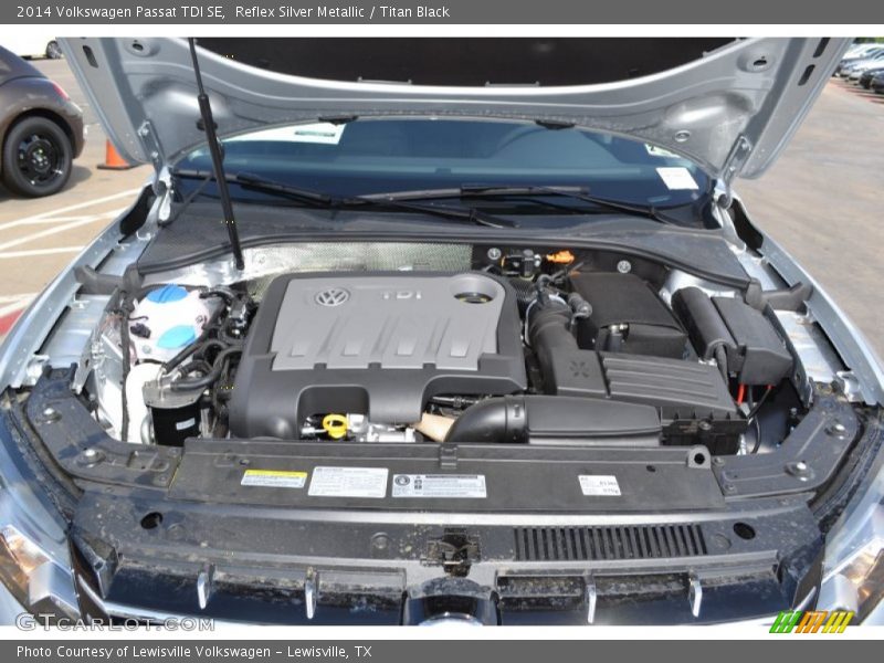 Reflex Silver Metallic / Titan Black 2014 Volkswagen Passat TDI SE