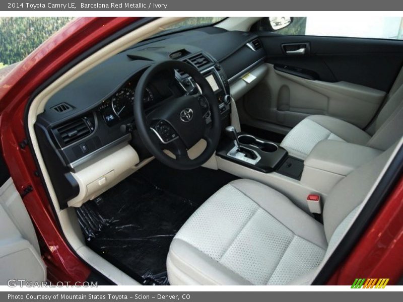 Barcelona Red Metallic / Ivory 2014 Toyota Camry LE