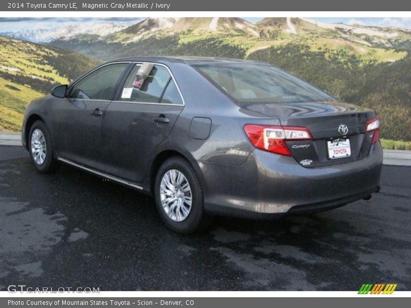 Magnetic Gray Metallic / Ivory 2014 Toyota Camry LE