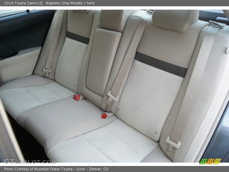 Magnetic Gray Metallic / Ivory 2014 Toyota Camry LE