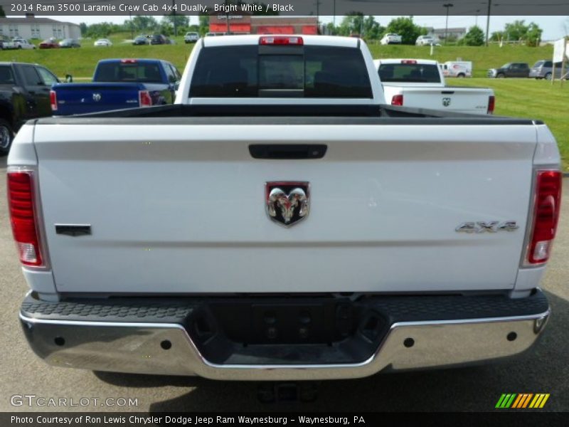 Bright White / Black 2014 Ram 3500 Laramie Crew Cab 4x4 Dually