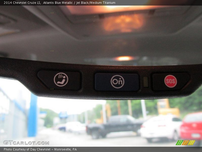 Atlantis Blue Metallic / Jet Black/Medium Titanium 2014 Chevrolet Cruze LS