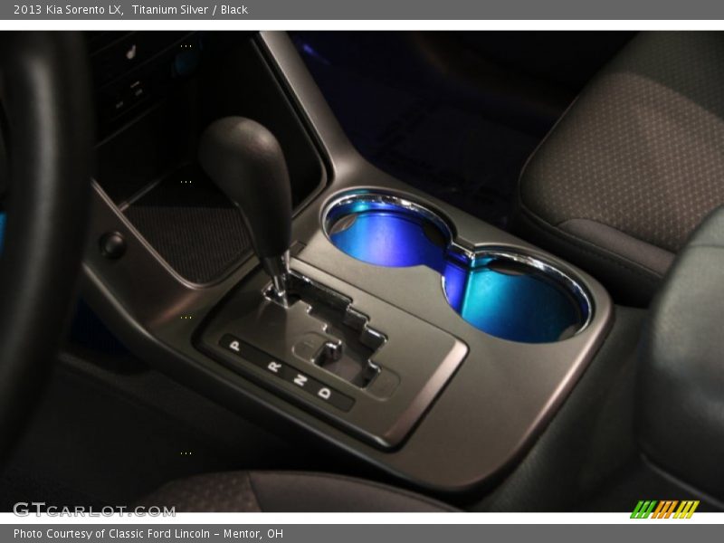 Titanium Silver / Black 2013 Kia Sorento LX