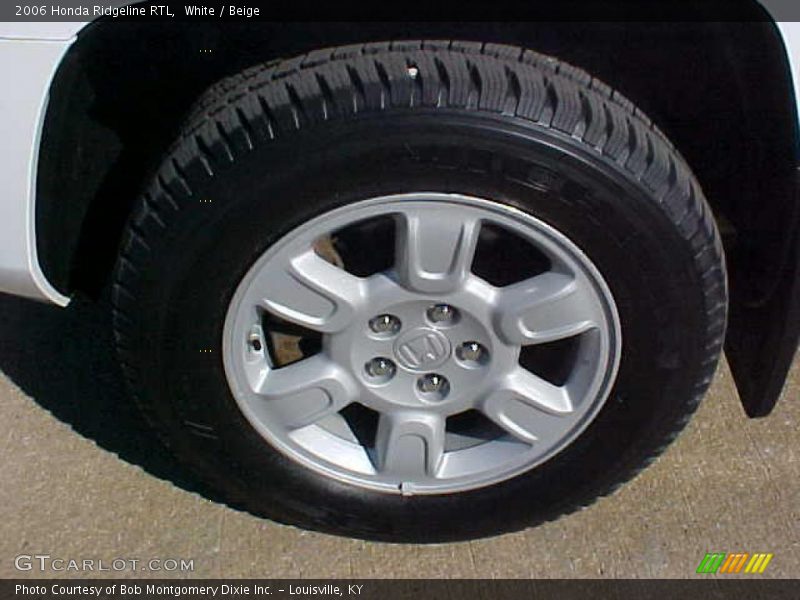 White / Beige 2006 Honda Ridgeline RTL