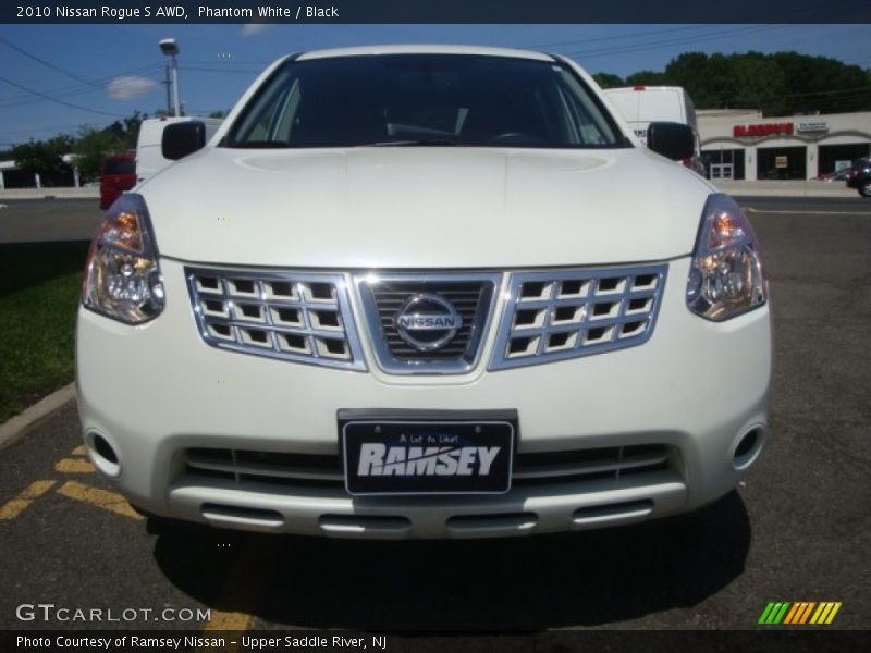 Phantom White / Black 2010 Nissan Rogue S AWD