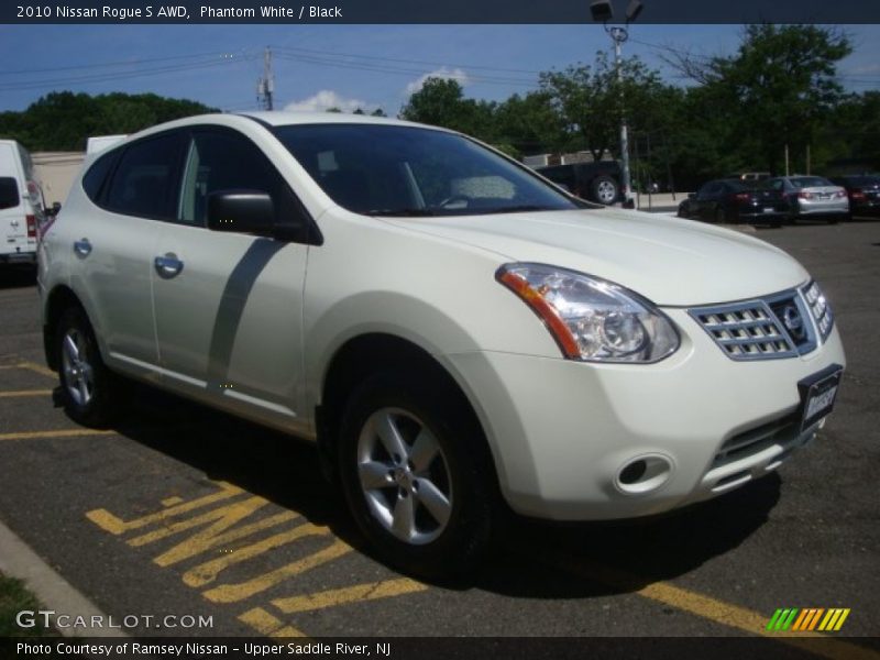 Phantom White / Black 2010 Nissan Rogue S AWD