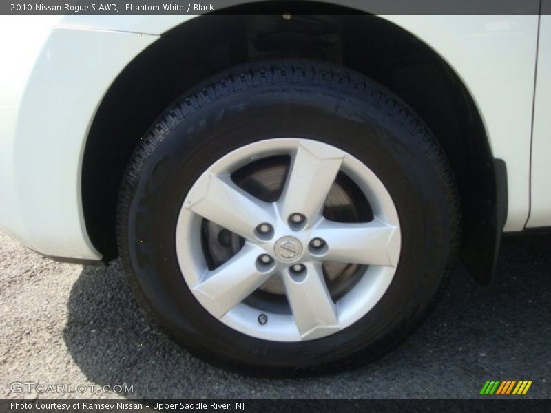 Phantom White / Black 2010 Nissan Rogue S AWD