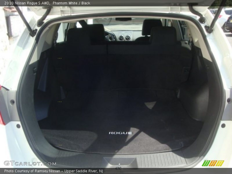 Phantom White / Black 2010 Nissan Rogue S AWD