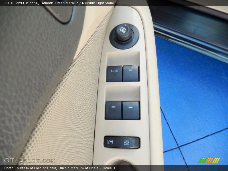 Atlantis Green Metallic / Medium Light Stone 2010 Ford Fusion SE