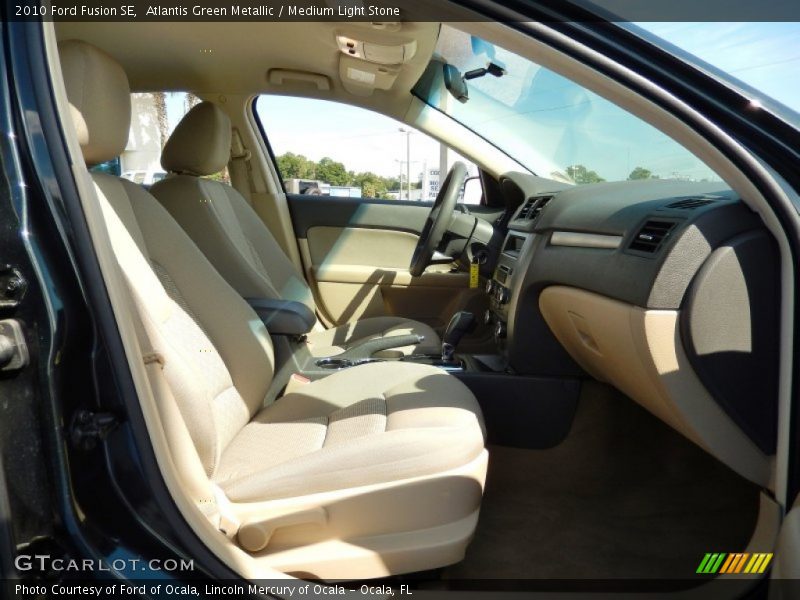 Atlantis Green Metallic / Medium Light Stone 2010 Ford Fusion SE