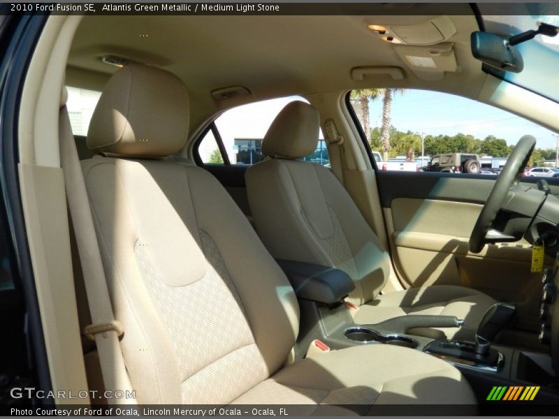 Atlantis Green Metallic / Medium Light Stone 2010 Ford Fusion SE