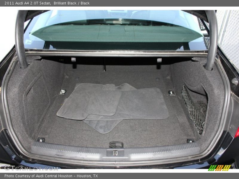 Brilliant Black / Black 2011 Audi A4 2.0T Sedan