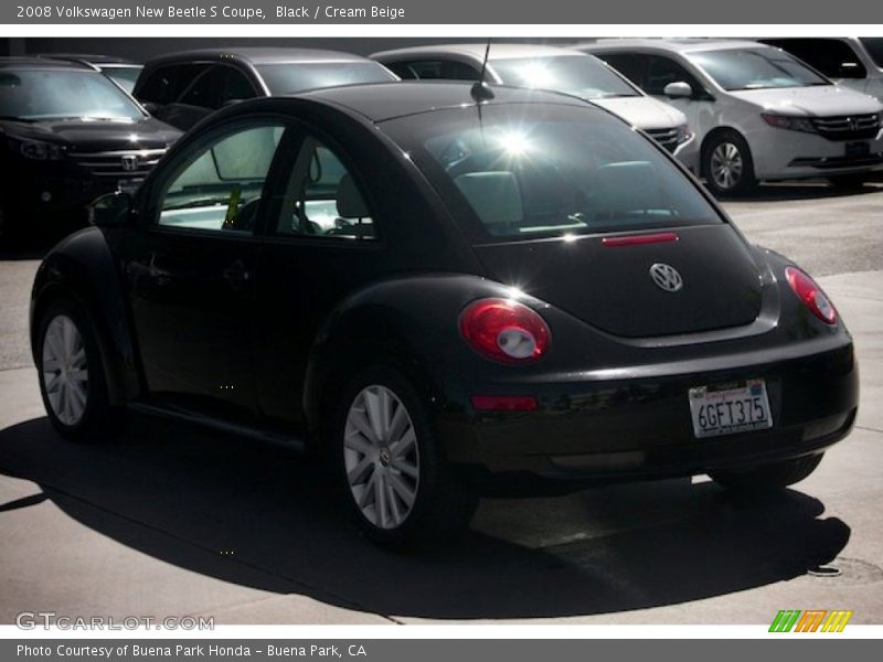 Black / Cream Beige 2008 Volkswagen New Beetle S Coupe