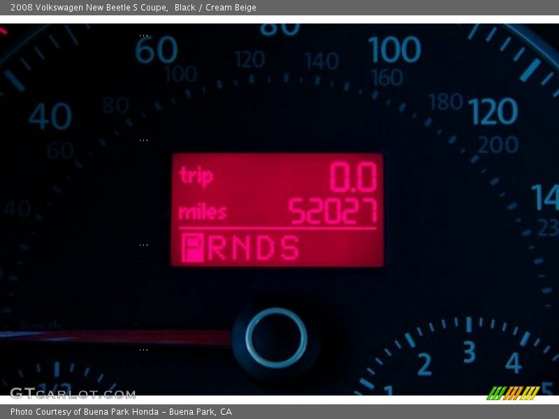 Black / Cream Beige 2008 Volkswagen New Beetle S Coupe