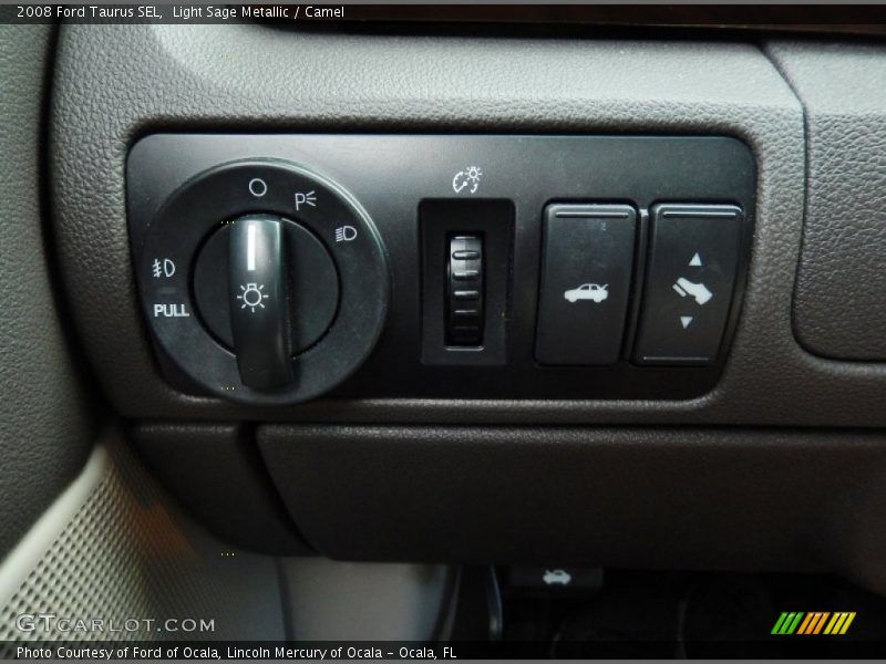 Light Sage Metallic / Camel 2008 Ford Taurus SEL