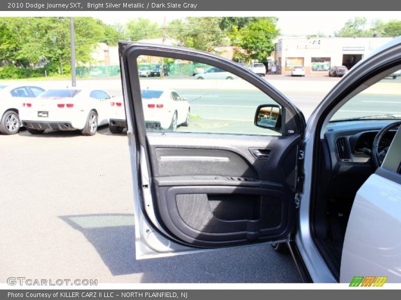 Bright Silver Metallic / Dark Slate Gray 2010 Dodge Journey SXT