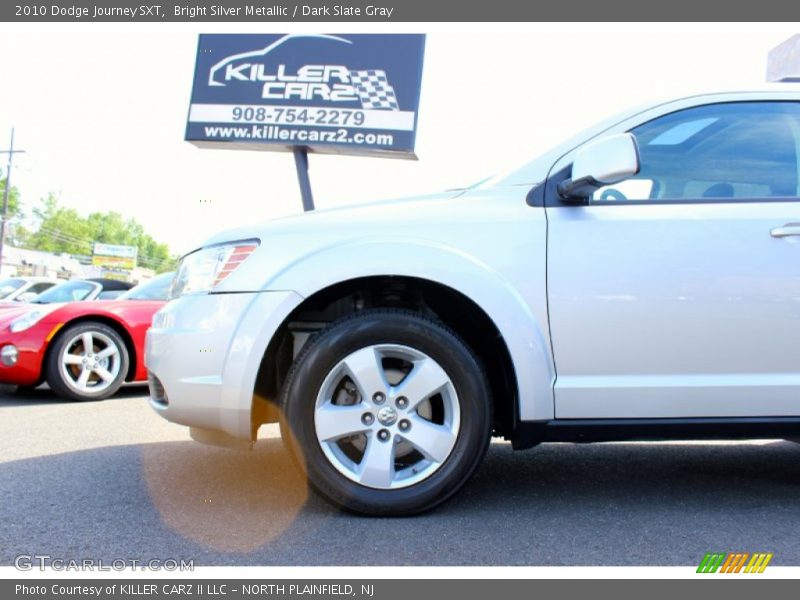 Bright Silver Metallic / Dark Slate Gray 2010 Dodge Journey SXT