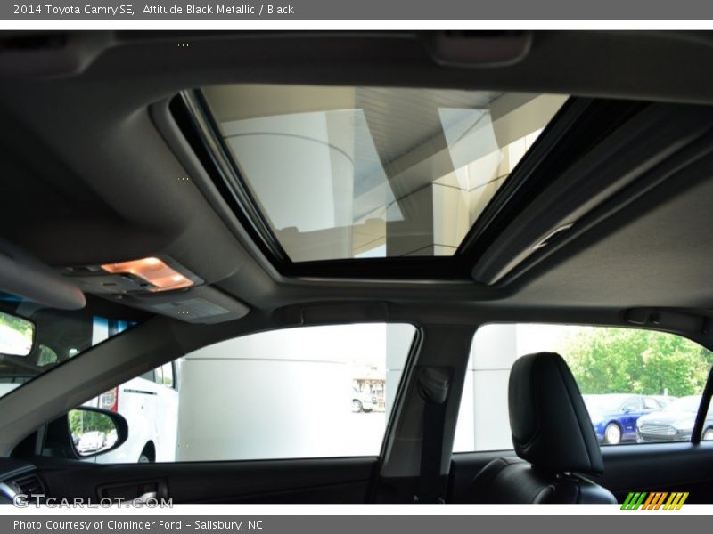 Attitude Black Metallic / Black 2014 Toyota Camry SE