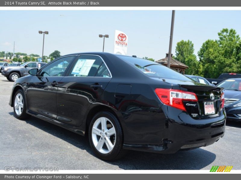 Attitude Black Metallic / Black 2014 Toyota Camry SE