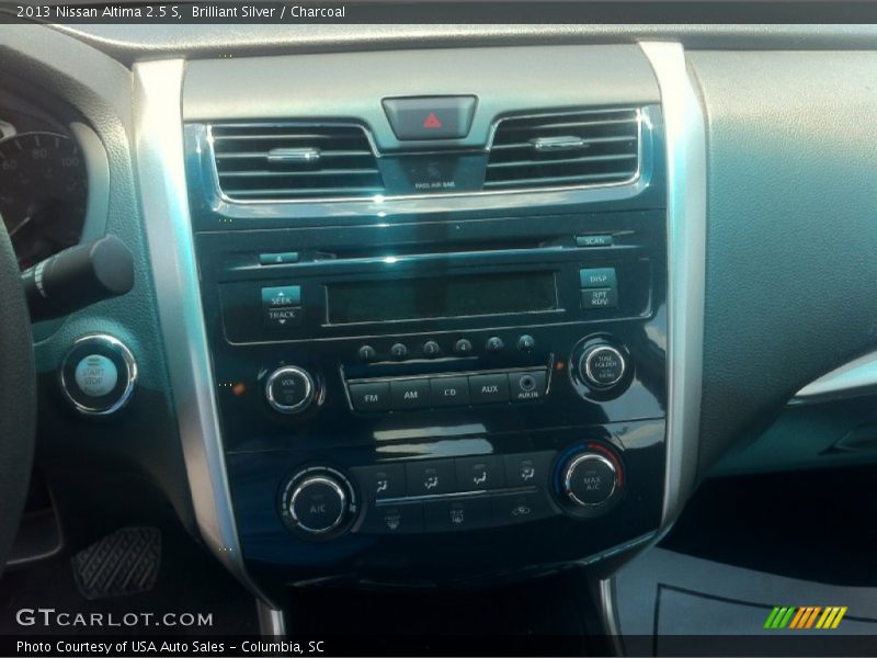 Brilliant Silver / Charcoal 2013 Nissan Altima 2.5 S