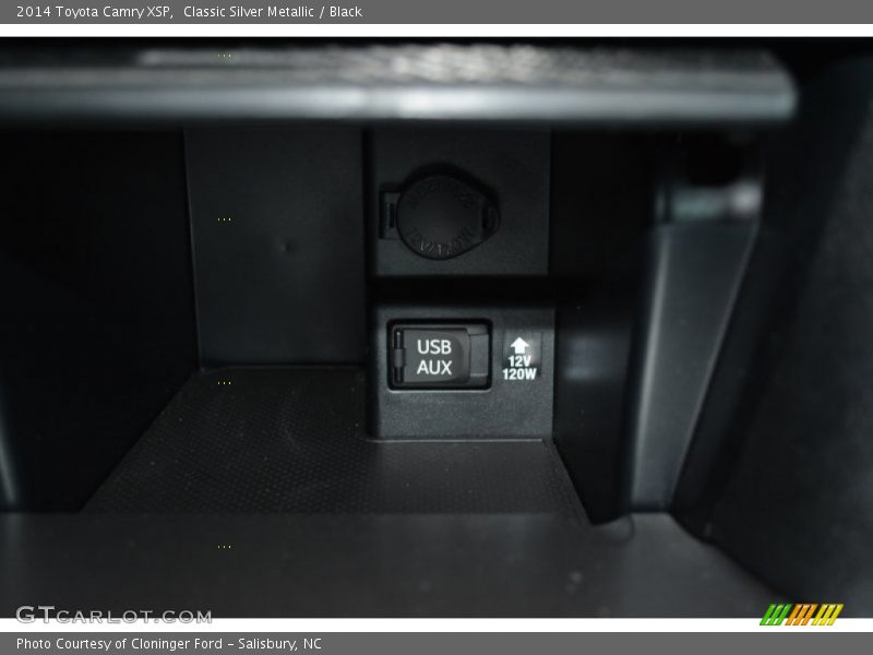 Classic Silver Metallic / Black 2014 Toyota Camry XSP