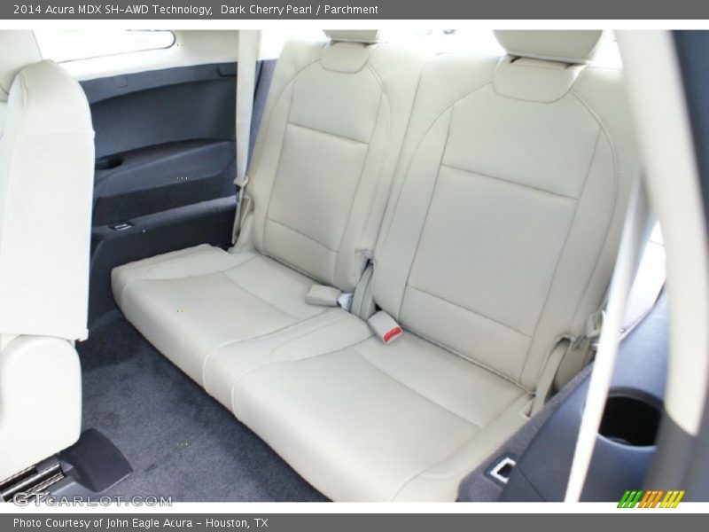 Rear Seat of 2014 MDX SH-AWD Technology