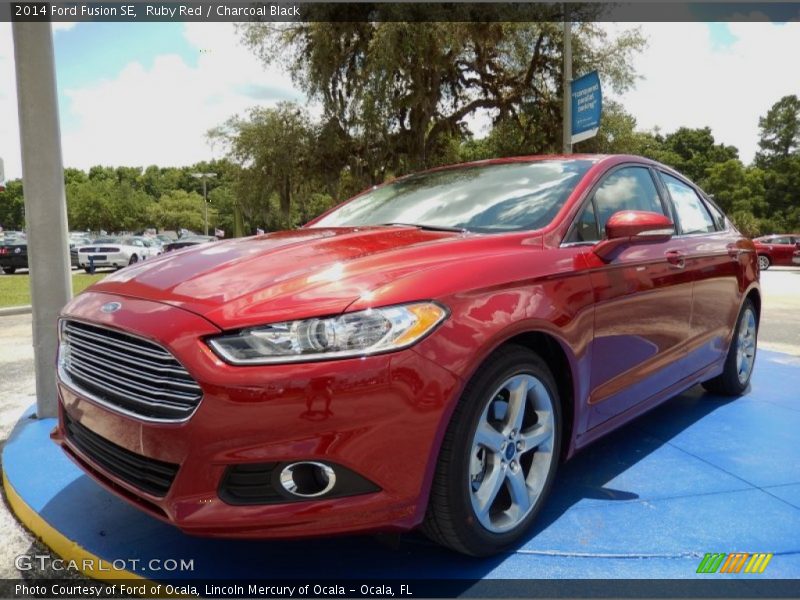 Ruby Red / Charcoal Black 2014 Ford Fusion SE